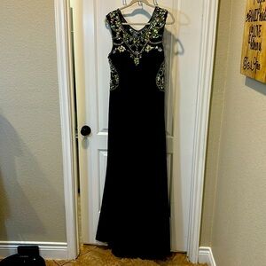 Long Black Formal Dress